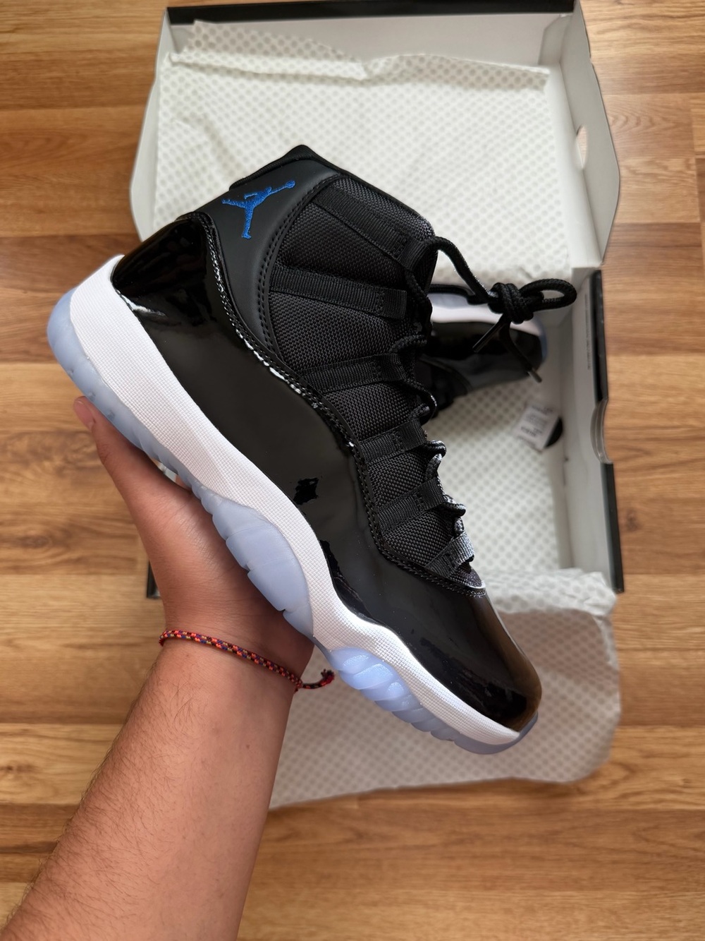 Jordan 11 Retro "Space jam"